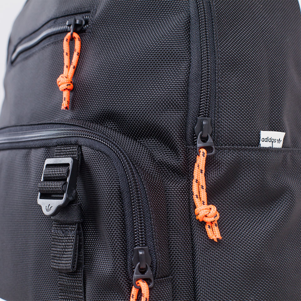 balo adidas atric heritage