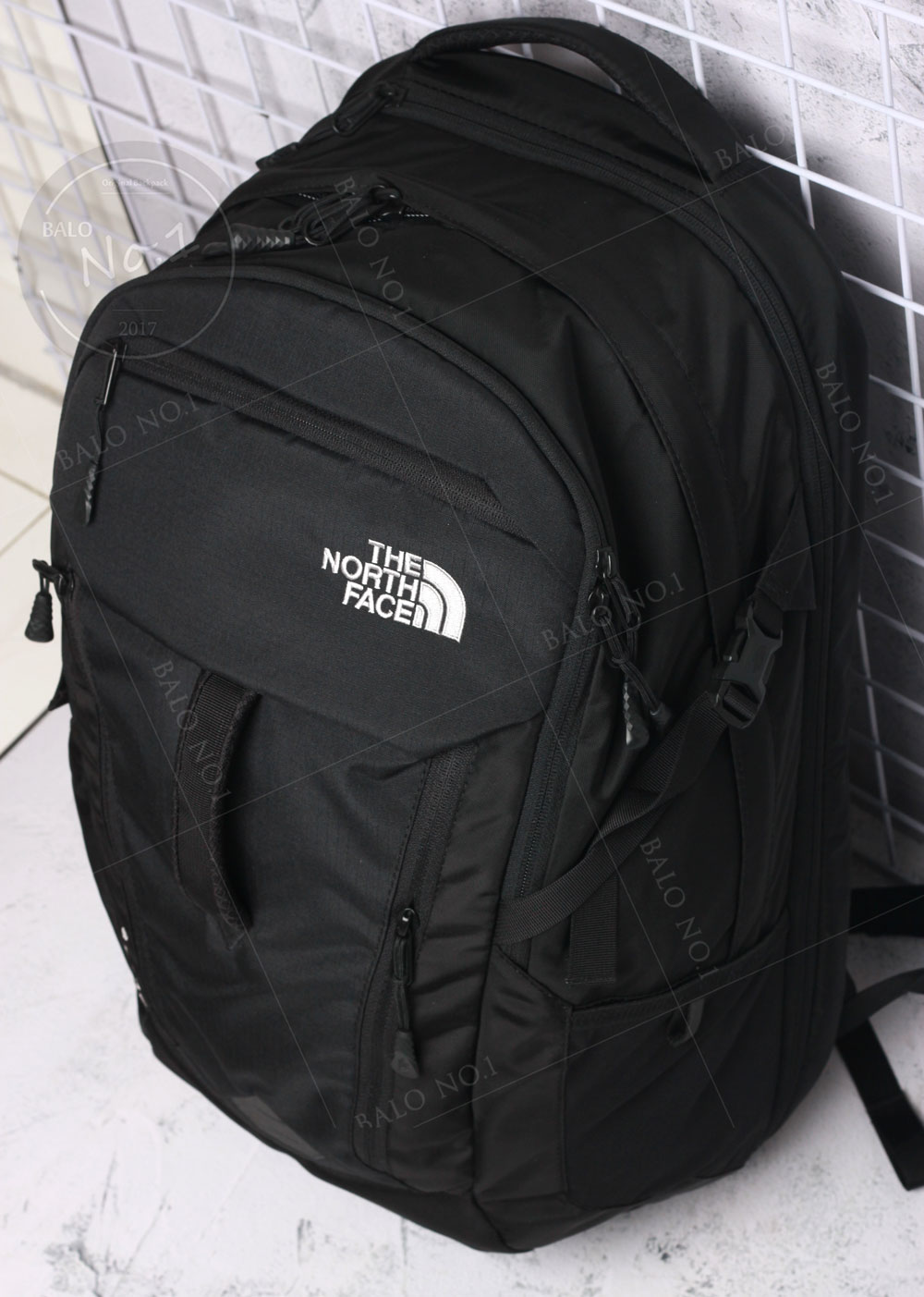 Tổng quan balo The North Face Surge 2016